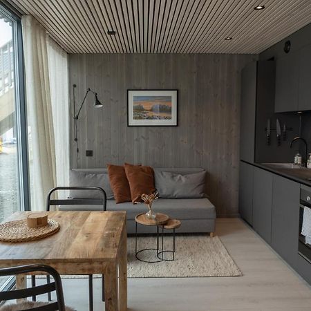 Modern Apartment In Henningsvær Buitenkant foto